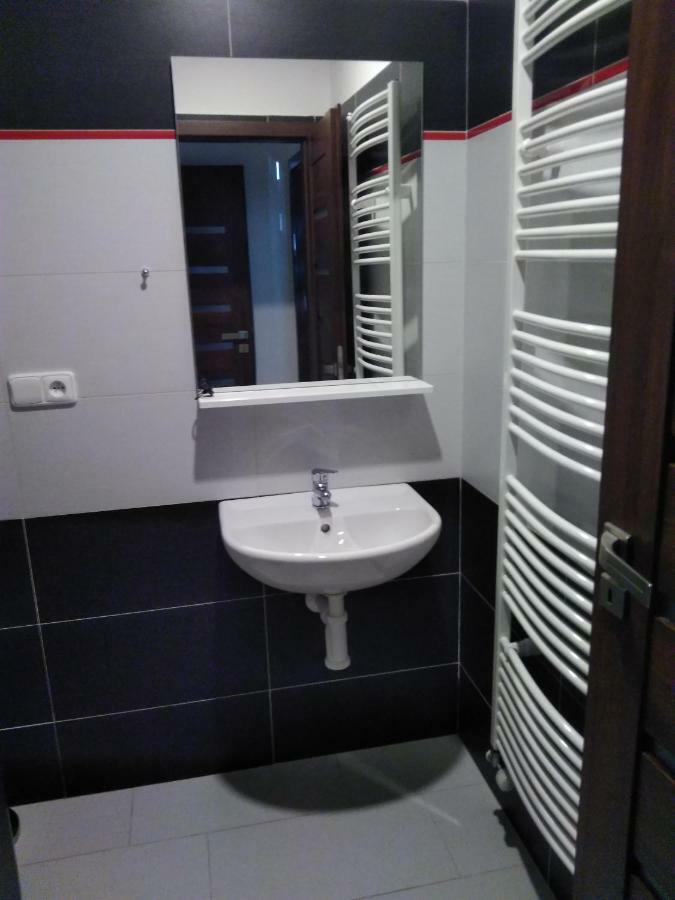 Hotel Vinoteka "U Kozu" Nové Město nad Metují Exterior foto